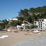 Com Casa Nostra Villa