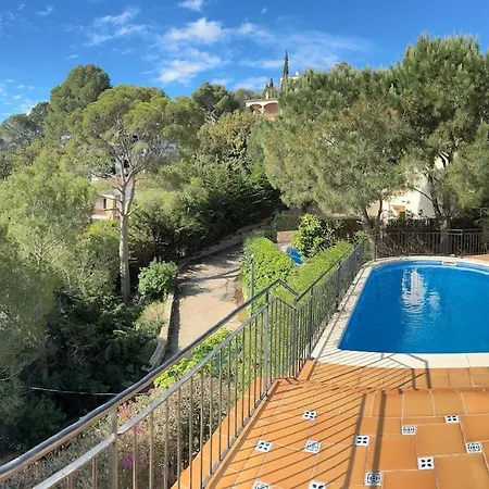 Villa Com Casa Nostra
