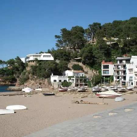 Com Casa Nostra Villa