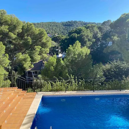 Villa Com Casa Nostra *