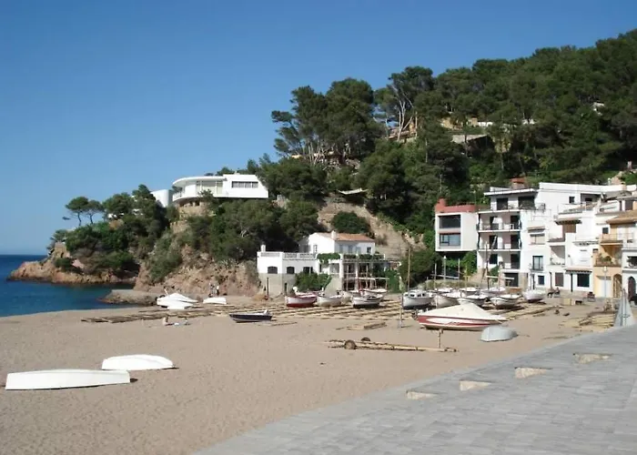 Com Casa Nostra Villa
