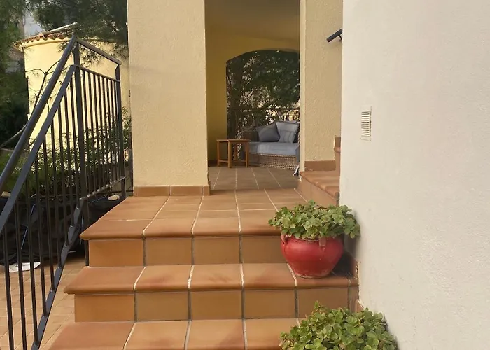 Villa Com Casa Nostra *
