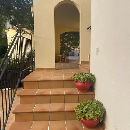 Villa Com Casa Nostra *